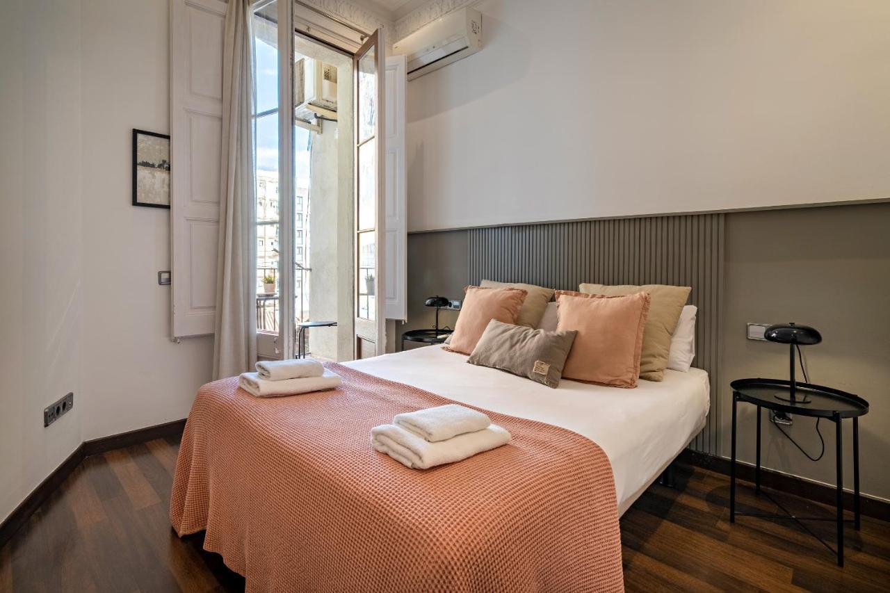 Habitat Apartments Eixample Balconies. Барселона Екстер'єр фото